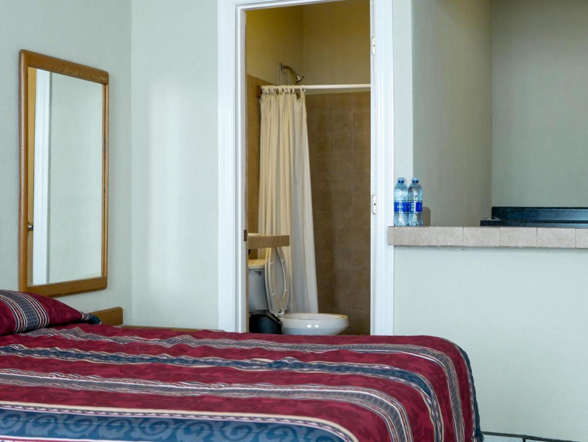 Hotel La Huerta Río Verde Kültér fotó